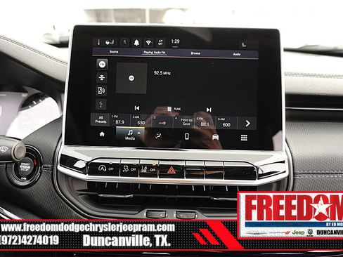 New 2026 Jeep Compass Latitude image 20