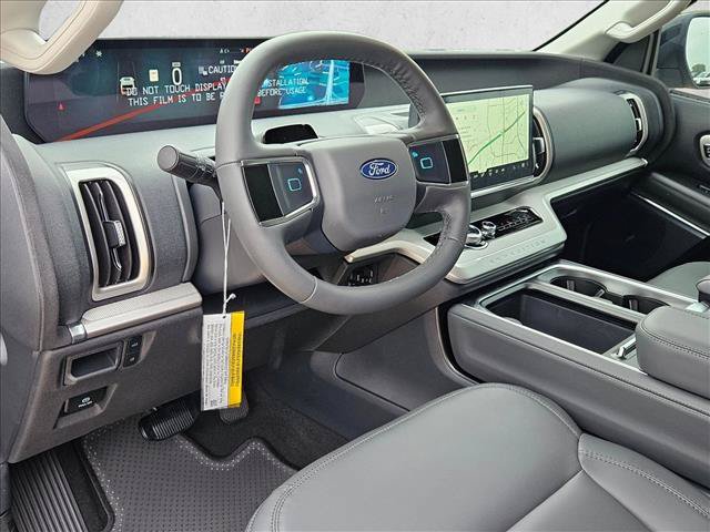 New 2026 Ford Expedition Max Active RWD image 3