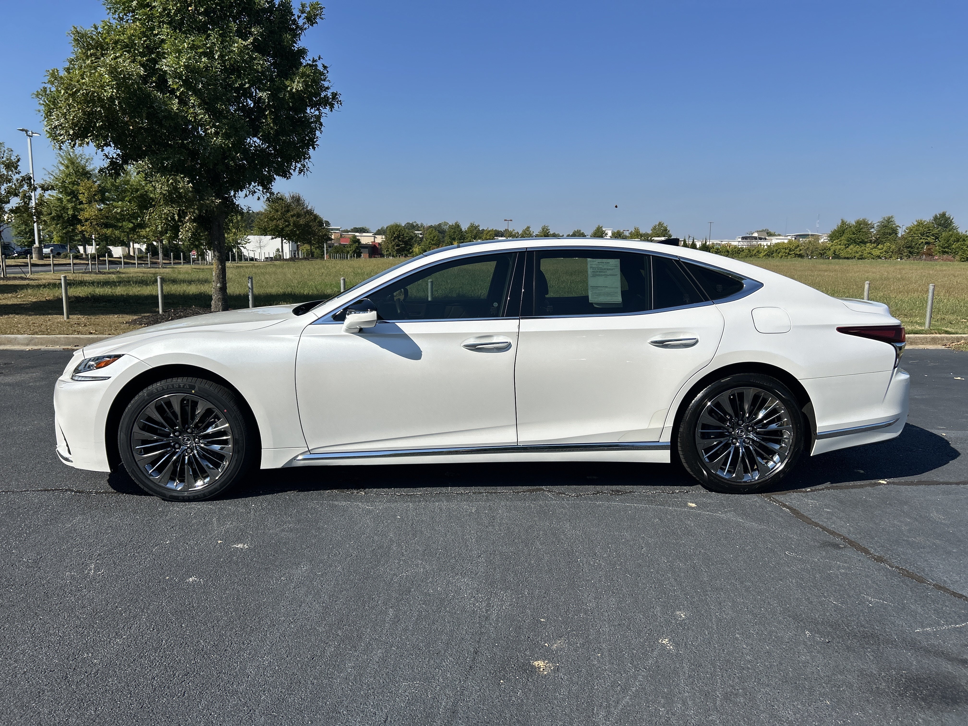 Used 2018 Lexus LS 500 w/ Interior Upgrade Package RWD image 6