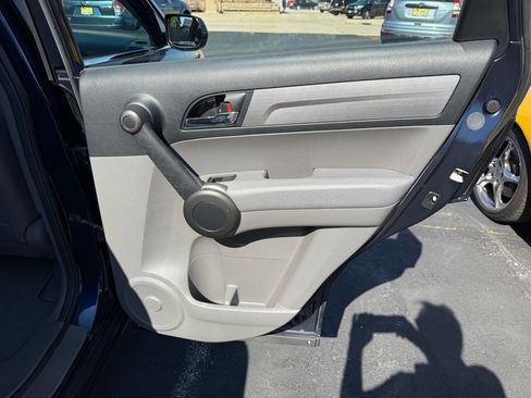 Used 2010 Honda CR-V LX image 26