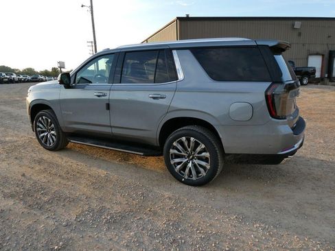 New 2026 Chevrolet Tahoe High Country w/ Sun And Tow Package AWD/4WD image 6