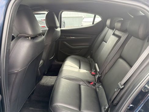 Used 2021 MAZDA MAZDA3 s image 10