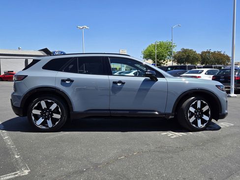 Used 2024 Honda Prologue Elite image 3