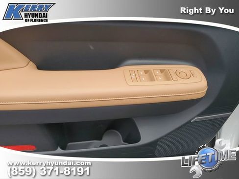 New 2026 Hyundai Santa Fe Calligraphy AWD/4WD image 18