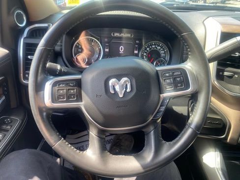 Used 2022 RAM 3500 Laramie AWD/4WD image 6