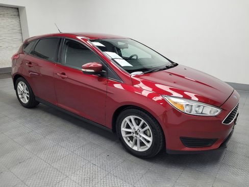 Used 2017 Ford Focus SE FWD image 11