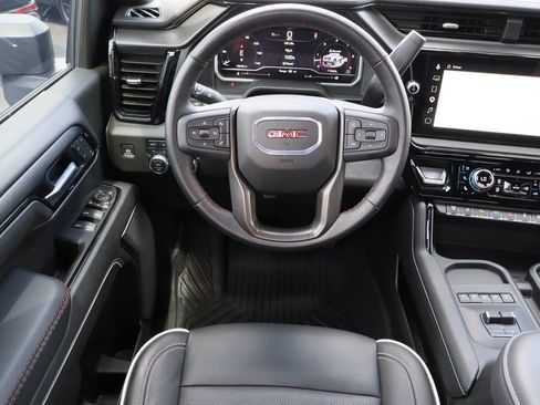 Certified 2025 GMC Sierra 2500 AT4X w/ AT4X AEV Edition AWD/4WD image 25