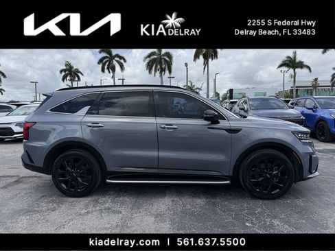 Used 2021 Kia Sorento SX FWD image 2