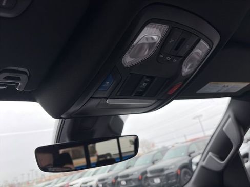 New 2026 RAM 1500 4x4 Crew Cab image 19