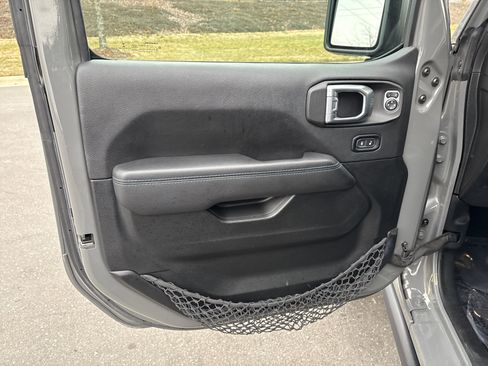 Certified 2021 Jeep Wrangler Unlimited Rubicon 4xe w/ Safety Group image 15