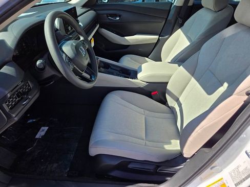New 2025 Honda Accord LX image 7