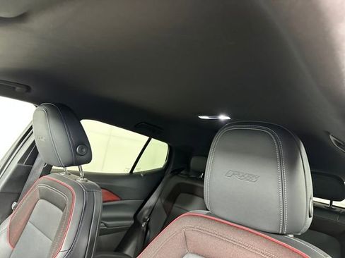 Used 2024 Chevrolet Equinox EV RS image 12