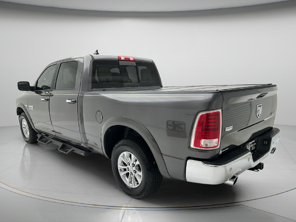 Used 2018 RAM 1500 Laramie w/ Convenience Group AWD/4WD image 7