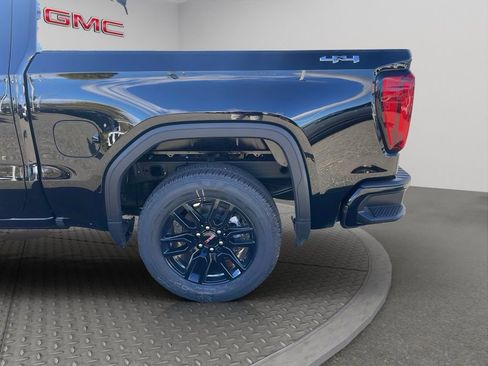 New 2026 GMC Sierra 1500 Elevation image 23