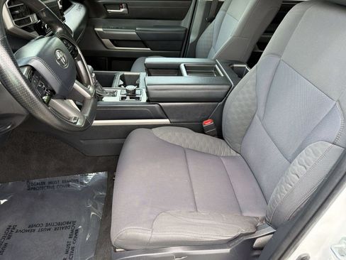 Used 2022 Toyota Tundra SR5 AWD/4WD image 5