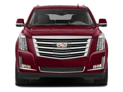 Used 2017 Cadillac Escalade Platinum image 32
