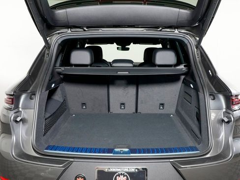 Certified 2026 Porsche Cayenne AWD/4WD image 13