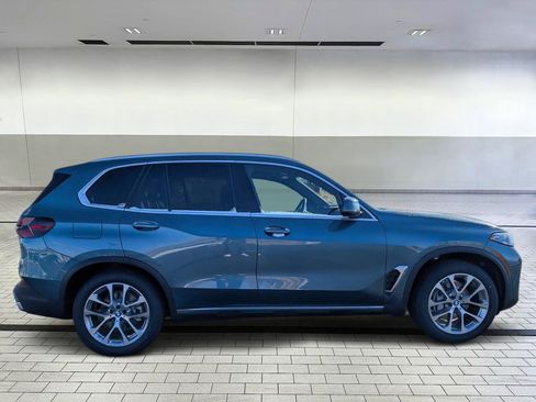 New 2026 BMW X5 xDrive40i image 6