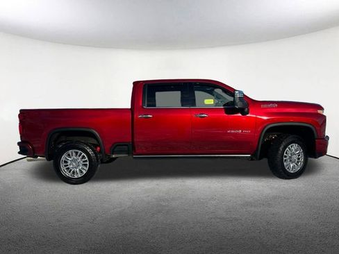 Used 2022 Chevrolet Silverado 2500 High Country w/ Safety Package II image 14
