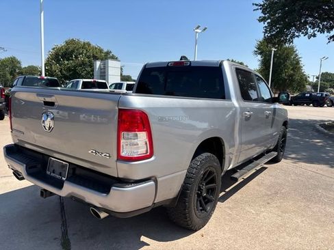 Used 2020 RAM 1500 Big Horn AWD/4WD image 5