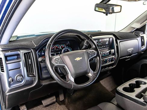 Used 2017 Chevrolet Silverado 1500 LT w/ All Star Edition RWD image 9