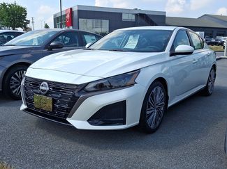 New 2026 Nissan Altima 2.5 SV w/ SV Premium Package FWD video 3