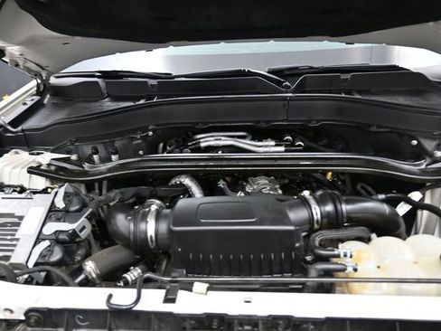 Used 2020 Ford Explorer ST w/ ST Street Pack image 34