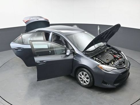 Used 2019 Toyota Corolla L FWD image 46