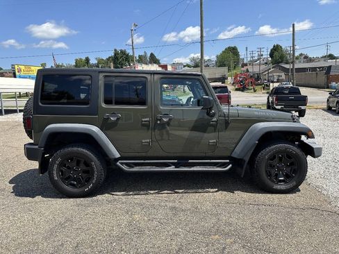 Used 2016 Jeep Wrangler Unlimited Sport AWD/4WD image 9