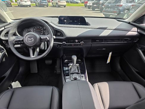 New 2025 MAZDA CX-30 AWD 2.5 S w/ Preferred Package image 2