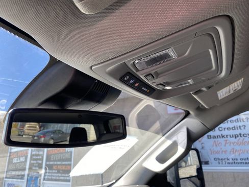 Used 2024 Chevrolet Silverado 2500 Custom w/ Custom Value Package image 33