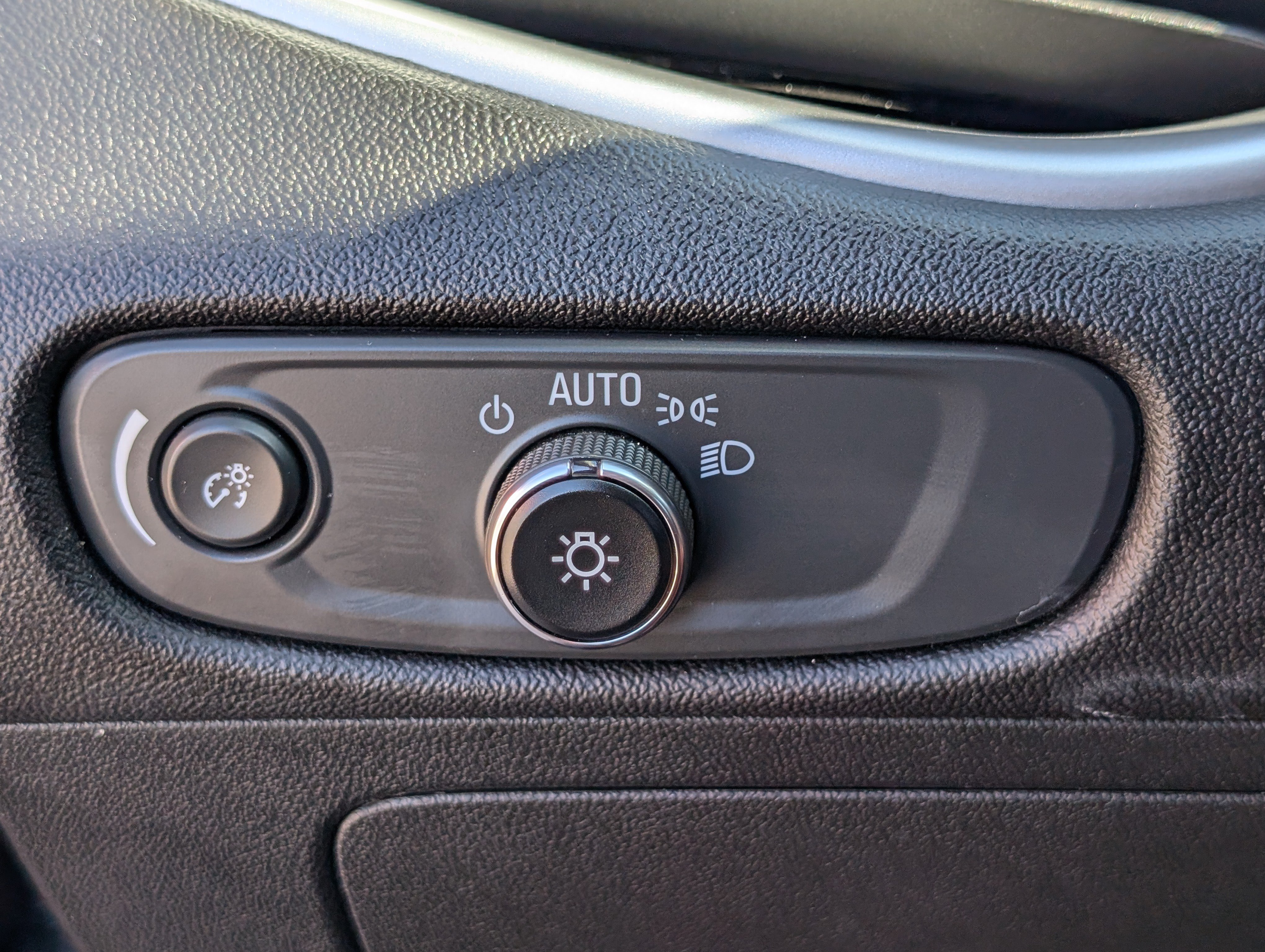 Used 2024 Chevrolet Malibu LT FWD image 20