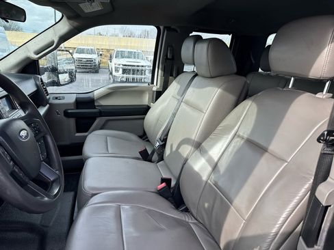 Used 2022 Ford F450 XL w/ Power Equipment Group image 9