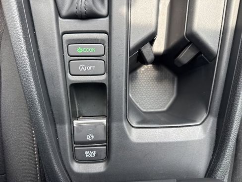 Certified 2025 Honda Accord SE image 26