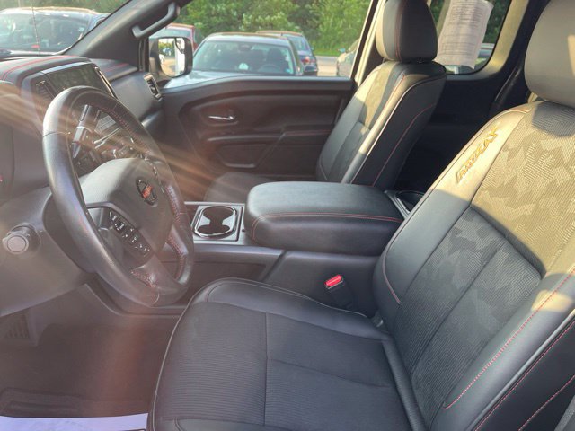 Used 2020 Nissan Titan PRO-4X AWD/4WD image 11