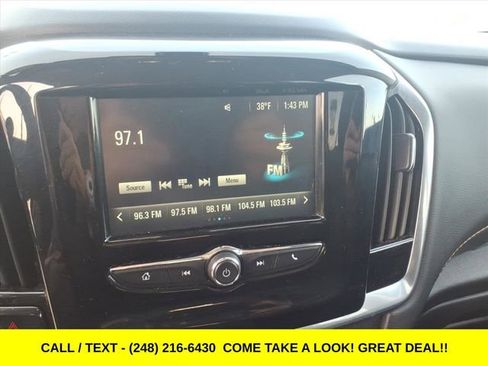 Used 2018 Chevrolet Traverse LS image 19