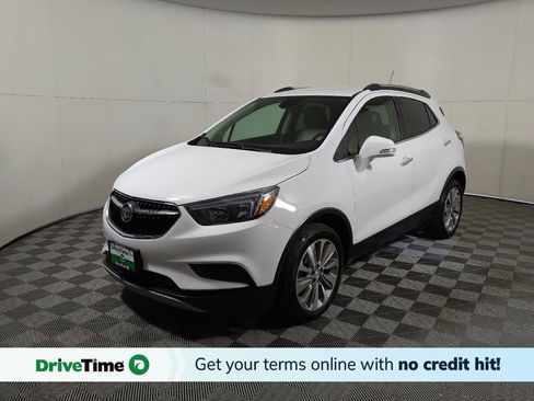 Used 2019 Buick Encore Preferred FWD image 1