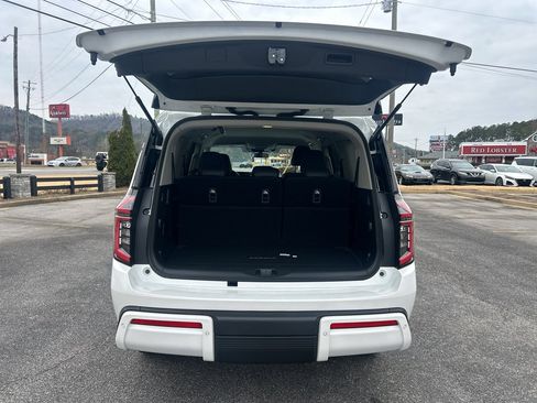 New 2026 Nissan Armada SV image 10