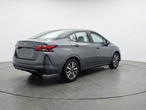 Used 2025 Nissan Versa SV FWD image 9