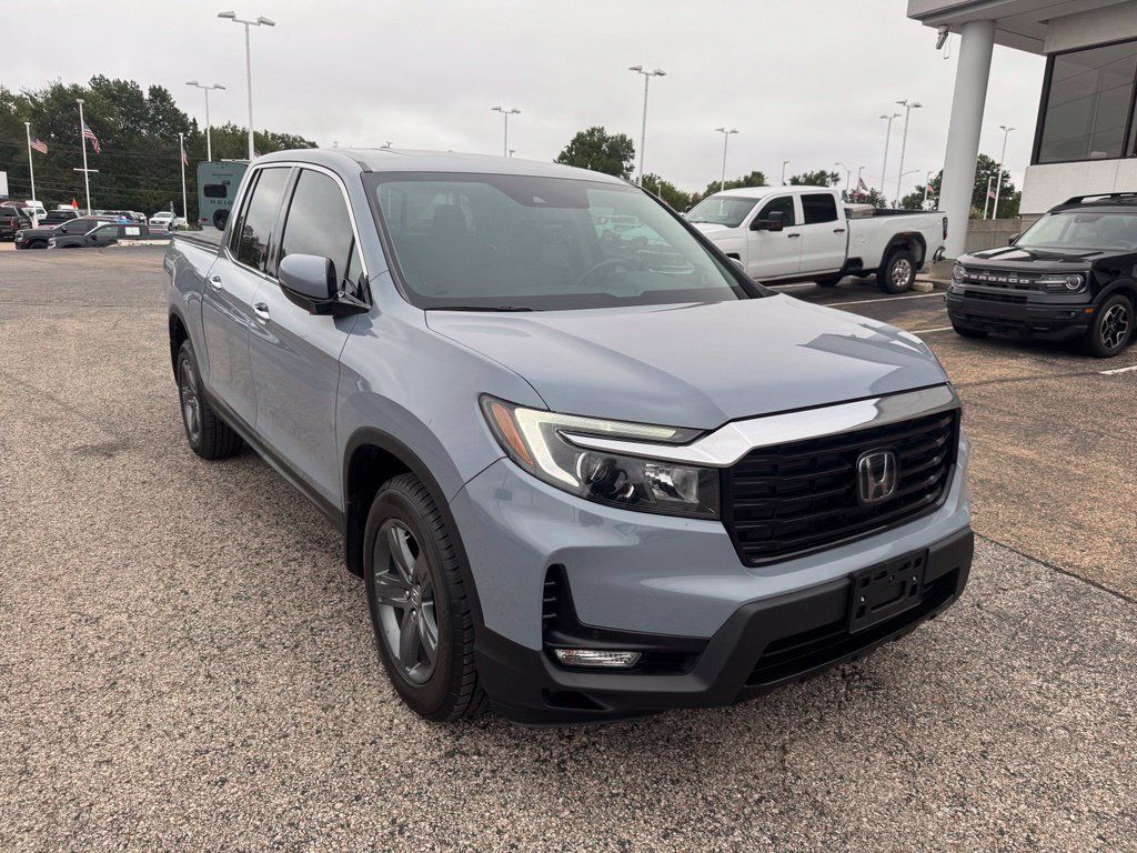 Used 2023 Honda Ridgeline RTL-E image 1