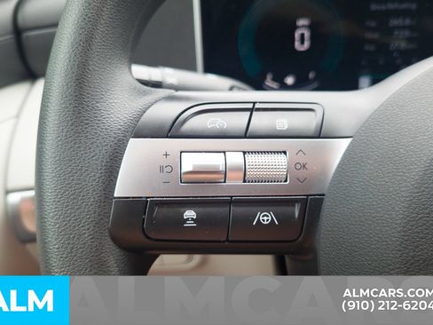 Certified 2026 Hyundai Tucson SE FWD image 12