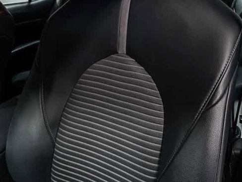 Used 2021 Toyota Camry SE image 27