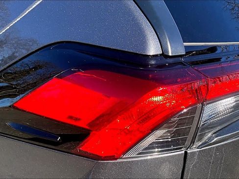 Used 2025 Toyota RAV4 XLE Premium image 29