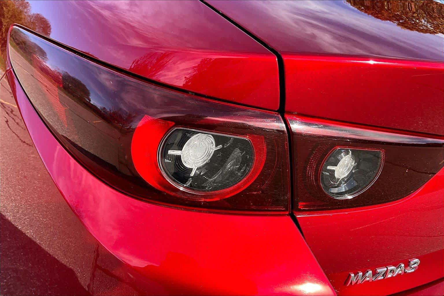 Used 2024 MAZDA MAZDA3 s FWD image 28
