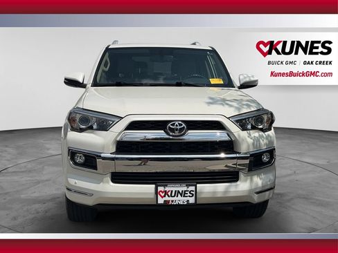 Used 2018 Toyota 4Runner Limited AWD/4WD image 3