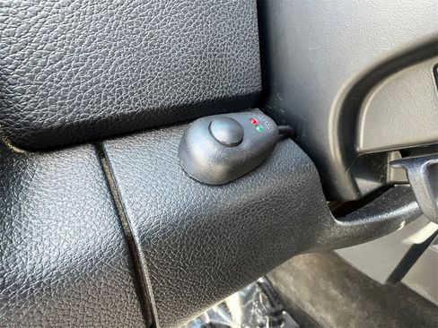 Used 2017 RAM 1500 Rebel w/ Luxury Group image 13