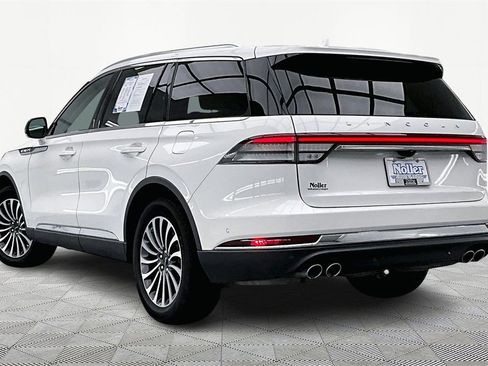 Used 2023 Lincoln Aviator Reserve w/ Equipment Group 201A image 13