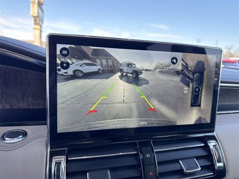 Used 2024 Lincoln Navigator Reserve w/ Equipment Group 201A image 17