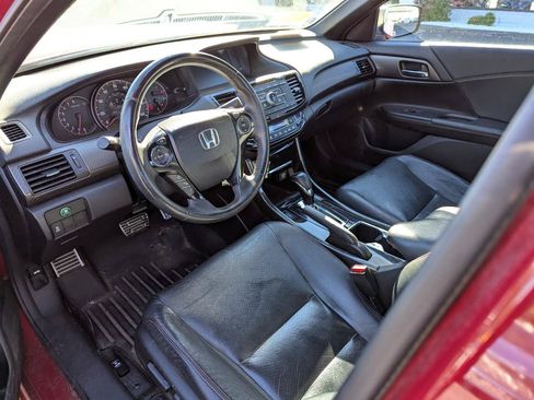 Used 2017 Honda Accord Sport Special Edition image 3