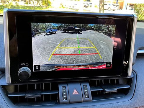 Used 2024 Toyota RAV4 Adventure image 13